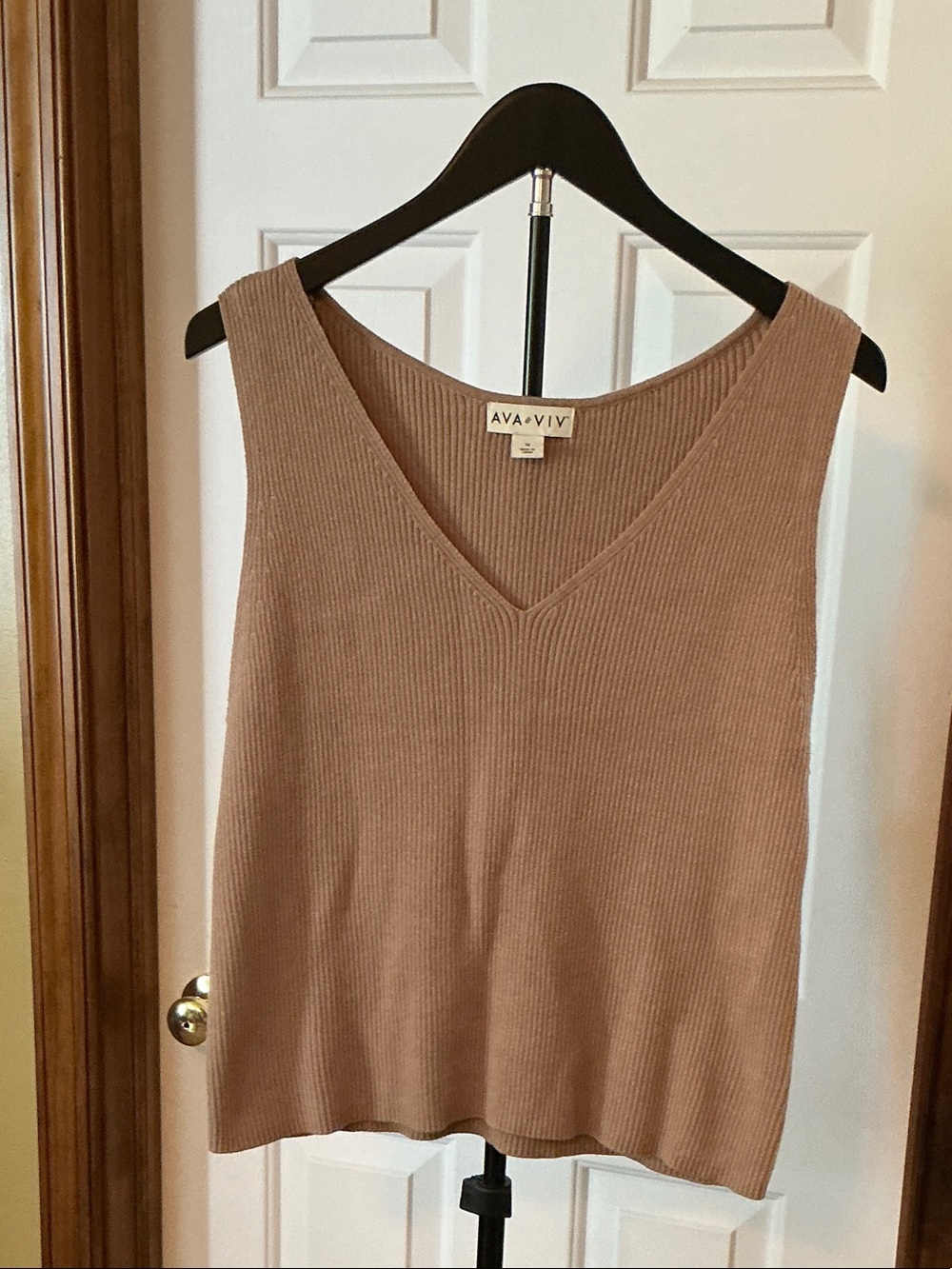 Ava & Viv Ribbed V-Neck Sleeveless Knit Tank - Taupe Brown